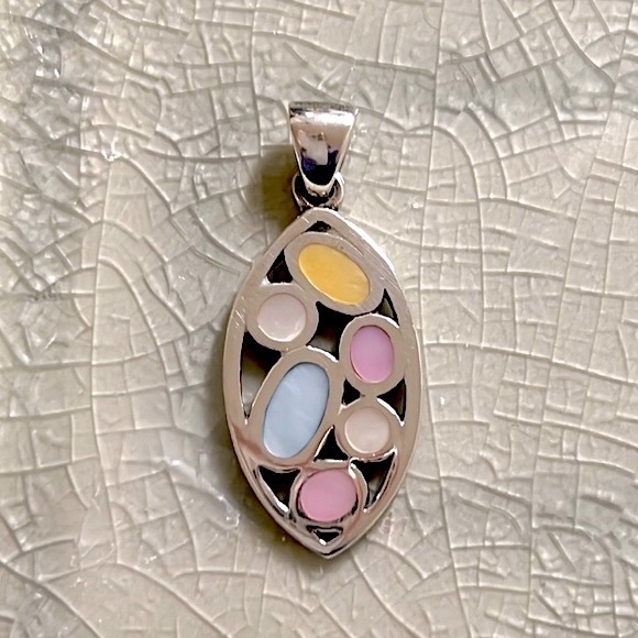 Silver Elegant Multi-Color Pendant for necklace, blue & pink - Picture 1 of 5